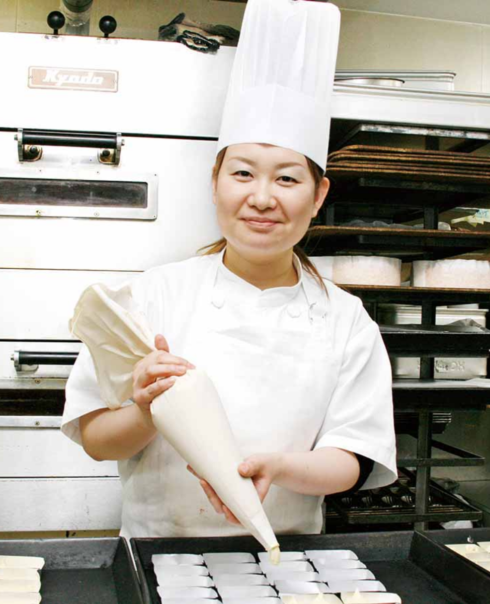 就職・卒業生 | 東京多摩調理製菓専門学校－12種の資格取得と充実の就職先