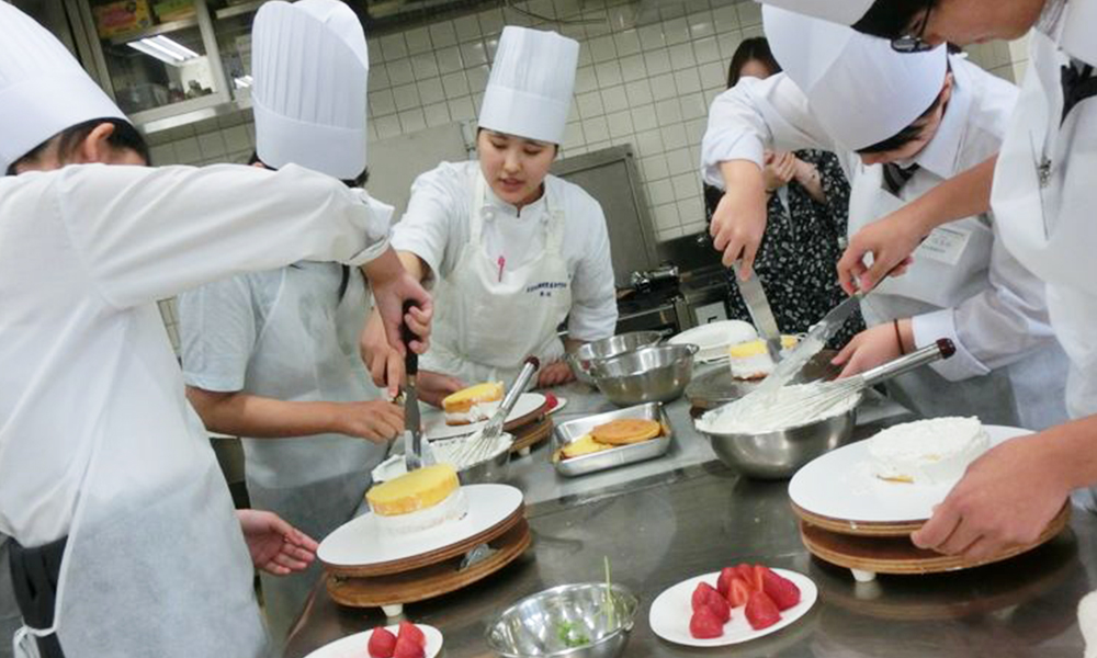 自分に合う製菓専門学校の選び方